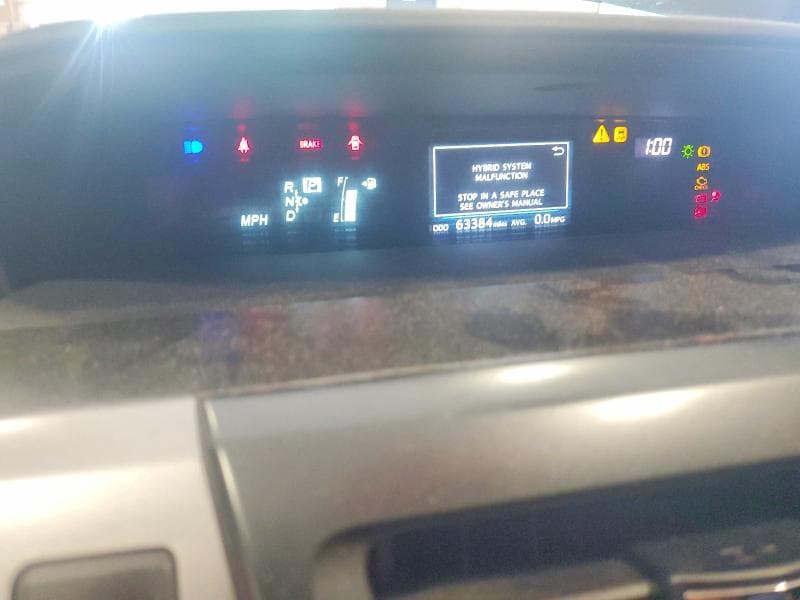 2017 TOYOTA PRIUS V FIVE 9