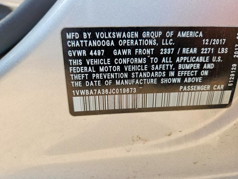 2018 VOLKSWAGEN PASSAT SE 12