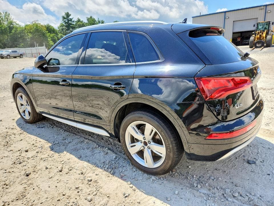 2018 AUDI Q5 PREMIUM 2