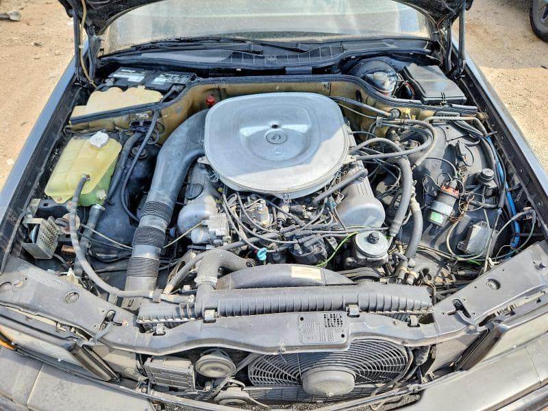 1984 MERCEDES-BENZ 500 SEC 11