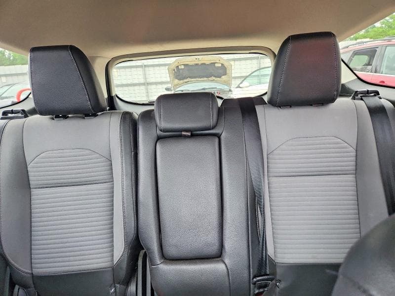 2017 FORD ESCAPE SE 10