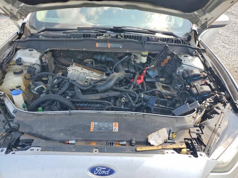 2017 FORD FUSION SE 11