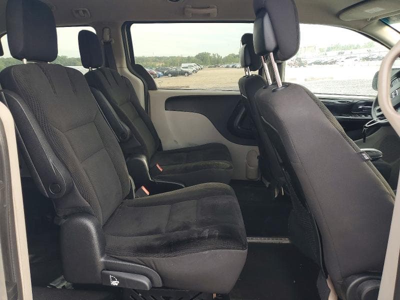 2019 DODGE GRAND CARAVAN SE 11