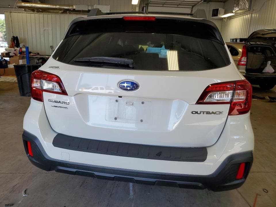 2018 SUBARU OUTBACK 2.5I PREMIUM 6