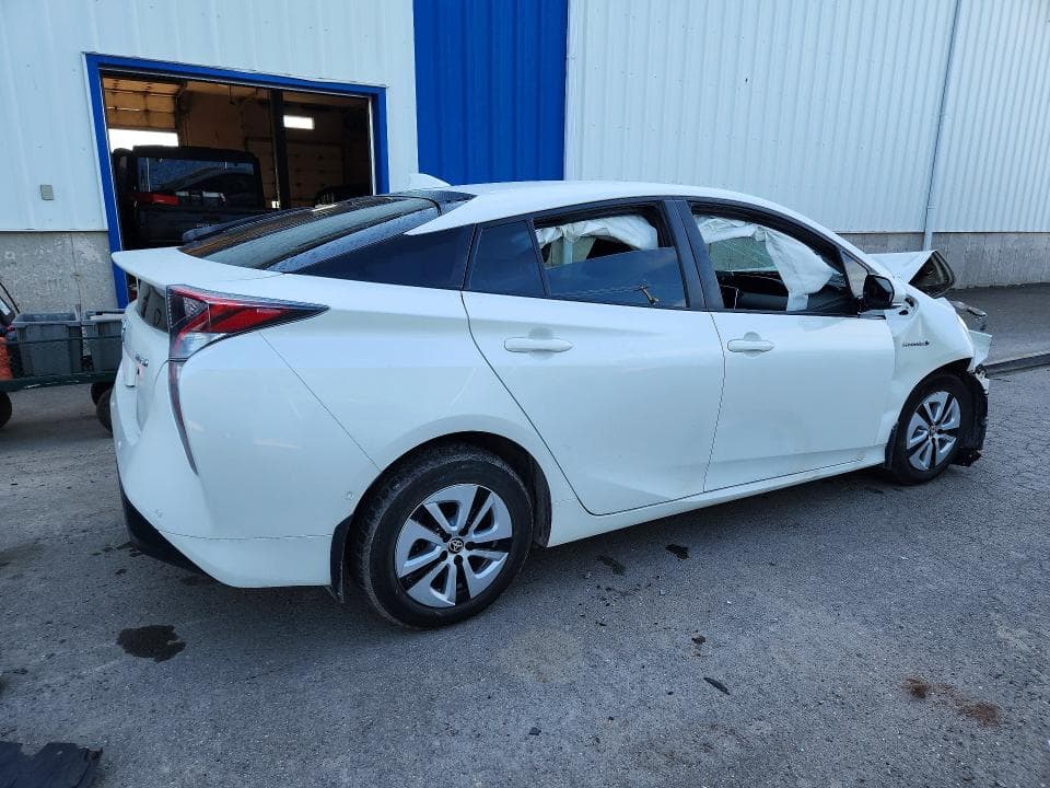 2018 TOYOTA PRIUS TWO ECO 3