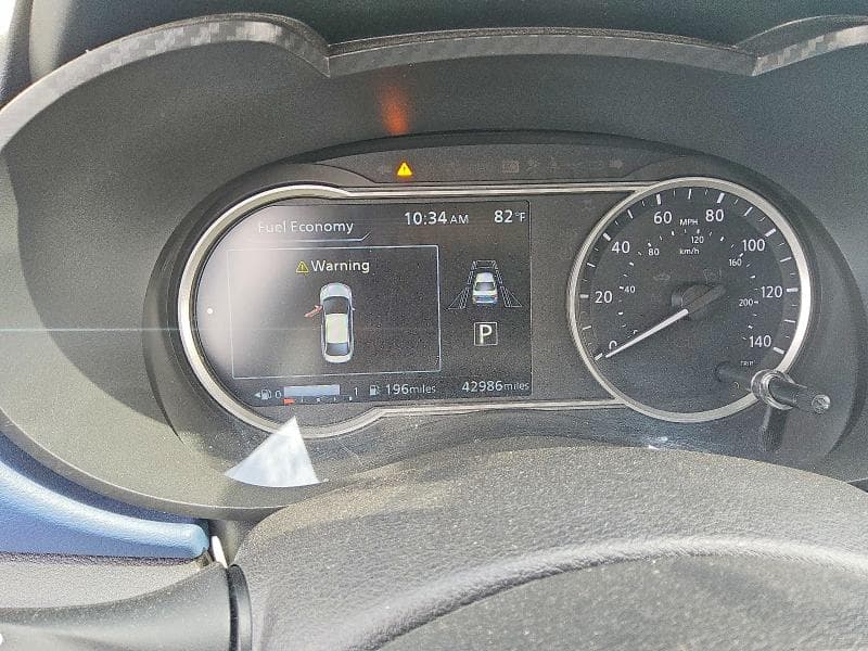 2025 NISSAN VERSA SV 9