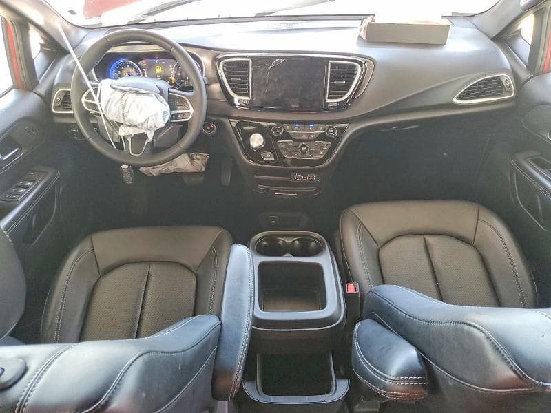 2025 CHRYSLER PACIFICA SELECT 8