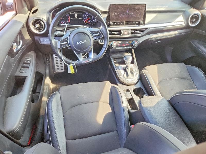 2024 KIA FORTE GT LINE 8