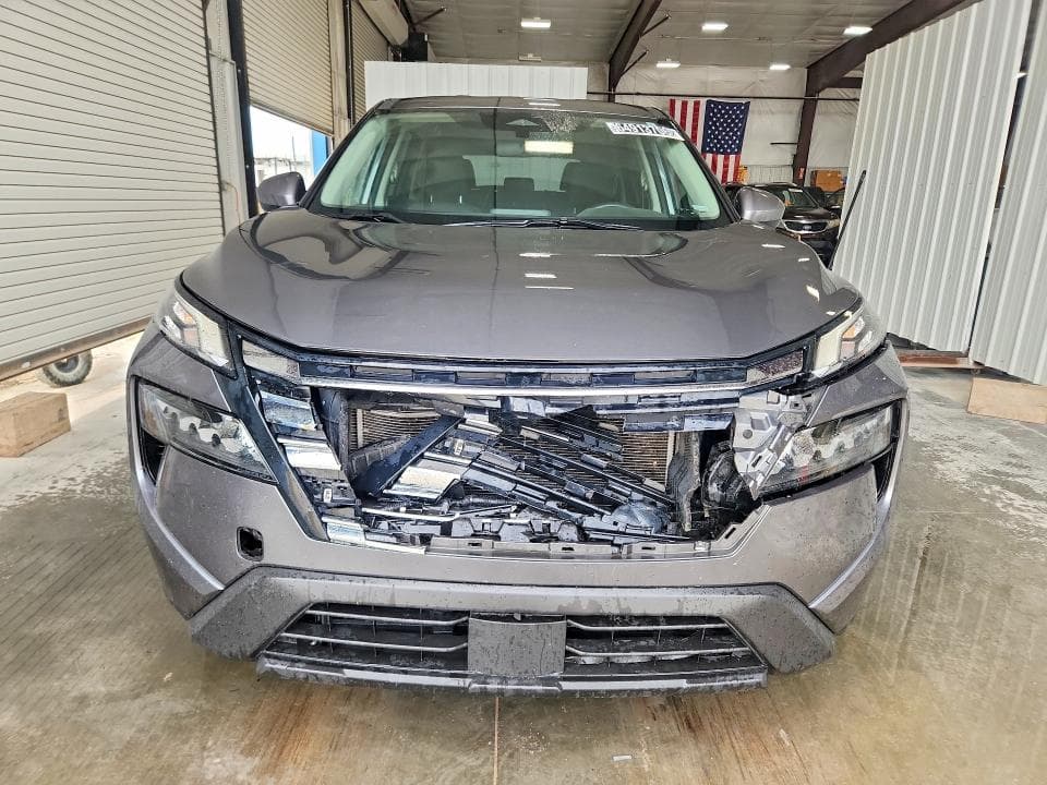 2024 NISSAN ROGUE SV 5