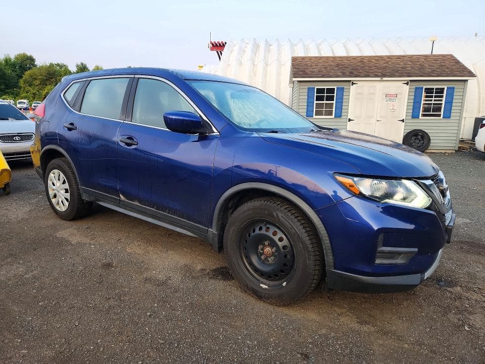 2017 NISSAN ROGUE S 4
