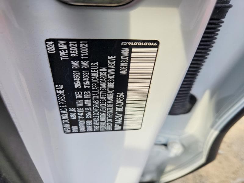 2024 PORSCHE CAYENNE 14