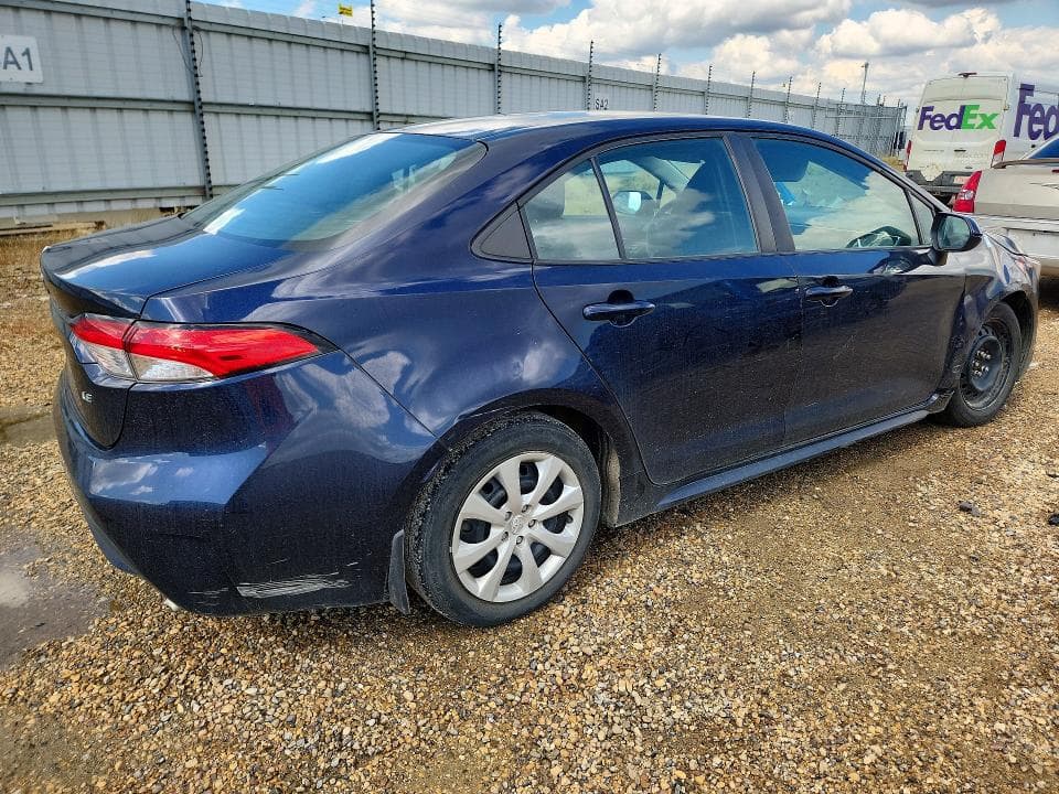 2021 TOYOTA COROLLA LE 3