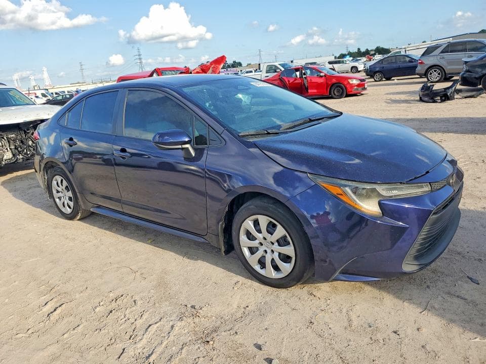 2025 TOYOTA COROLLA LE 4