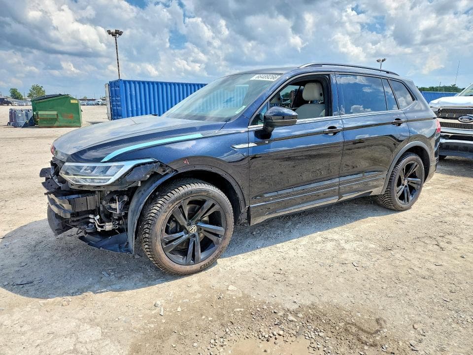 2023 VOLKSWAGEN TIGUAN SE R-LINE BLACK