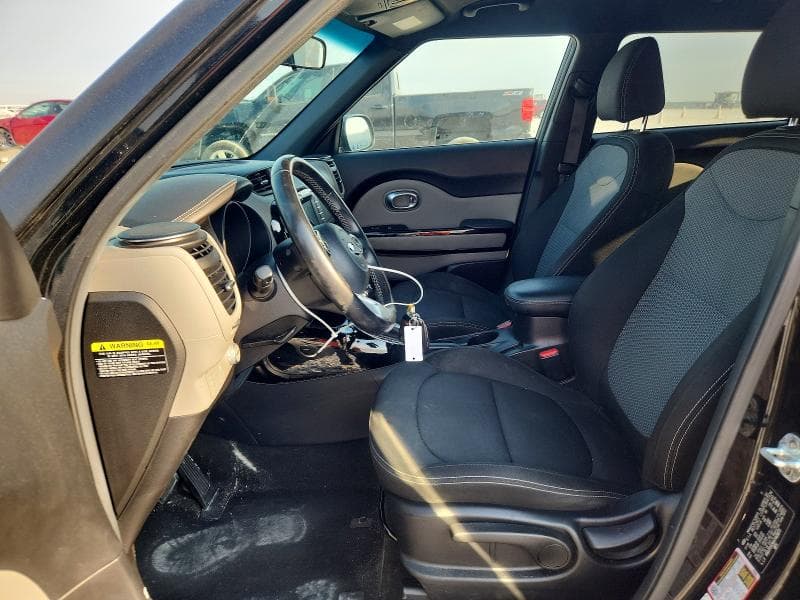 2017 KIA SOUL + 7