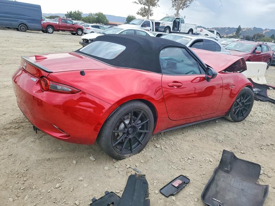 2017 MAZDA MX-5 MIATA CLUB 3