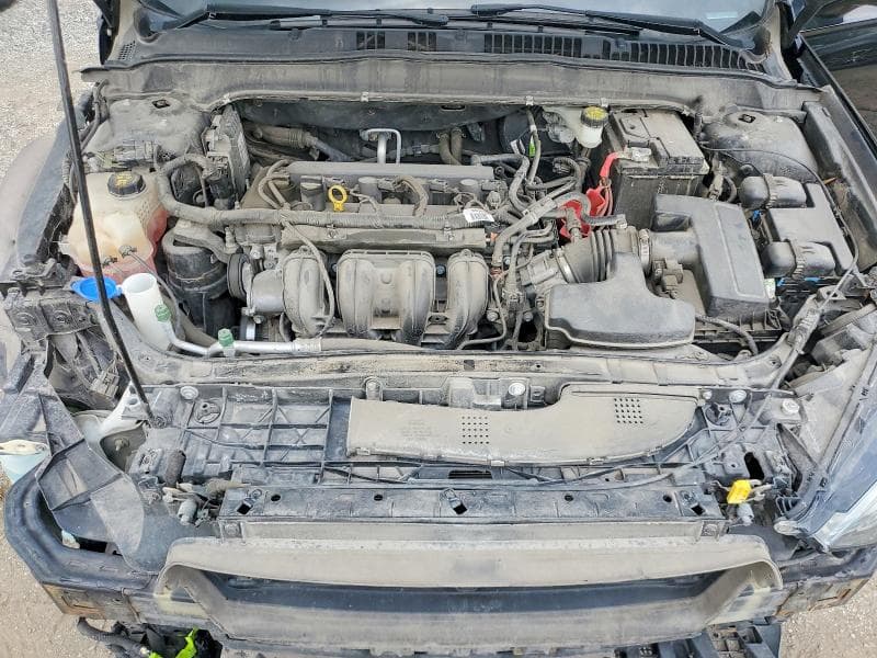 2017 FORD FUSION SE 11