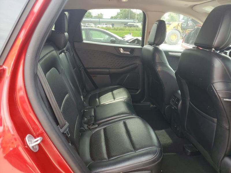 2020 FORD ESCAPE SE SPORT 10