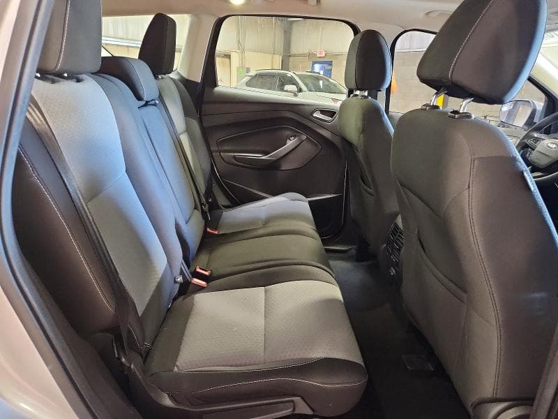 2017 FORD ESCAPE SE 10