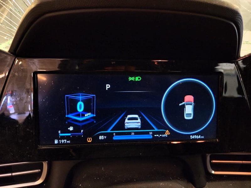 2022 HYUNDAI ELANTRA SEL 9
