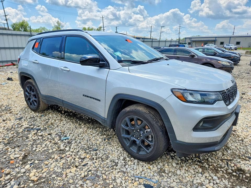2026 JEEP COMPASS LATITUDE 4