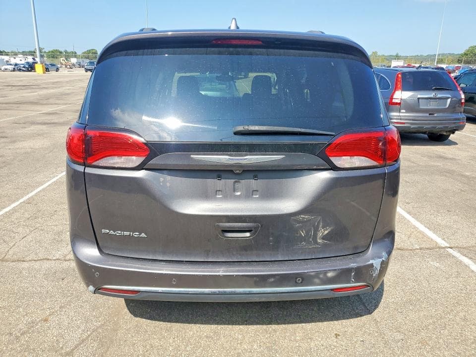 2017 CHRYSLER PACIFICA TOURING L 6