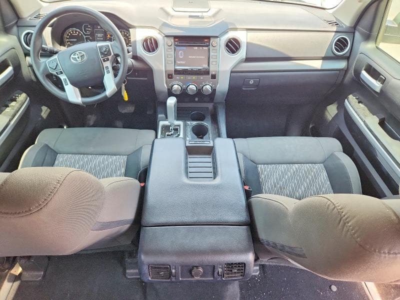 2018 TOYOTA TUNDRA CREWMAX SR5 8