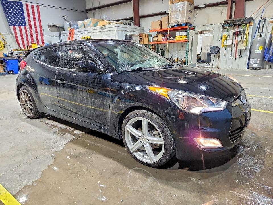2017 HYUNDAI VELOSTER 3DR 4