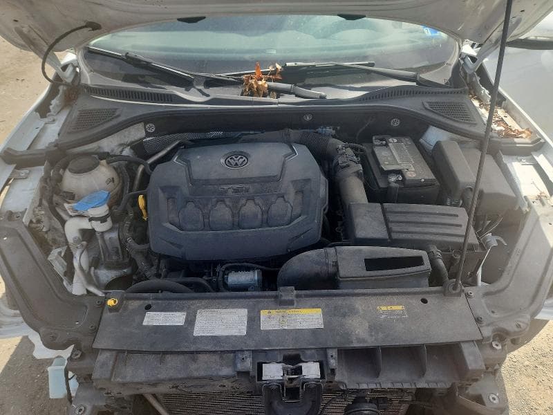 2021 VOLKSWAGEN PASSAT SE 11