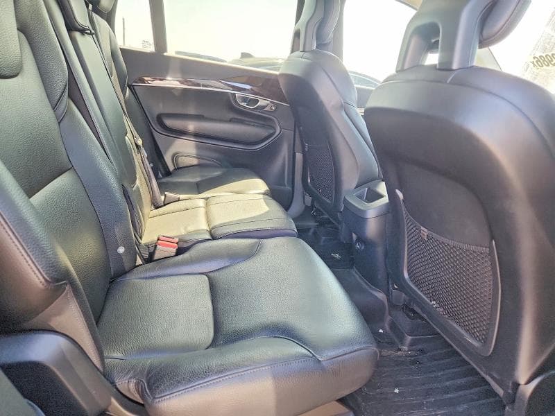 2017 VOLVO XC90 T5 11
