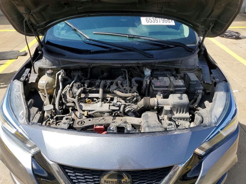 2021 NISSAN VERSA S 11