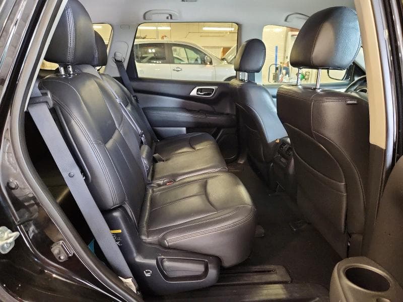 2017 NISSAN PATHFINDER SV 11