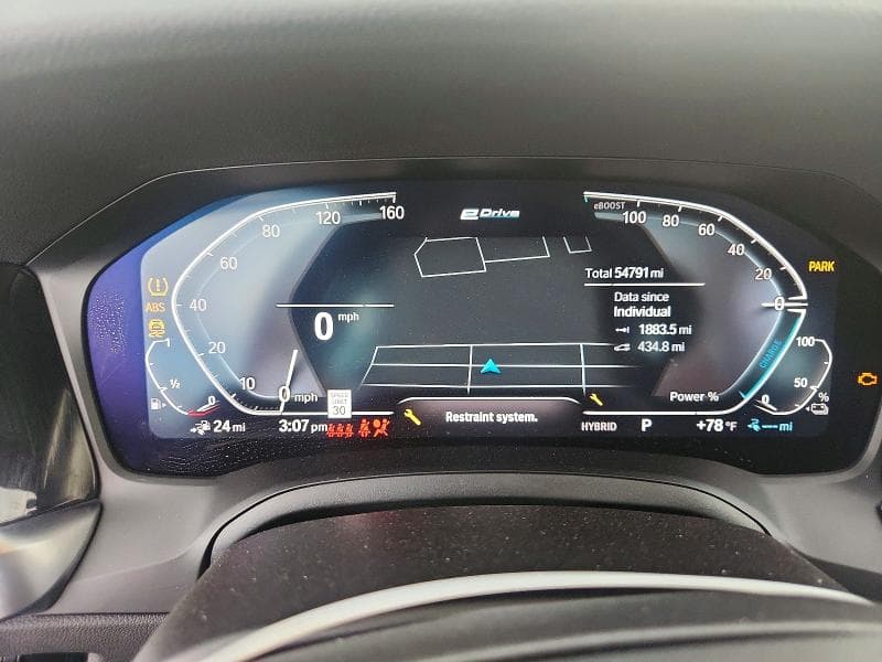 2021 BMW 330XE 9