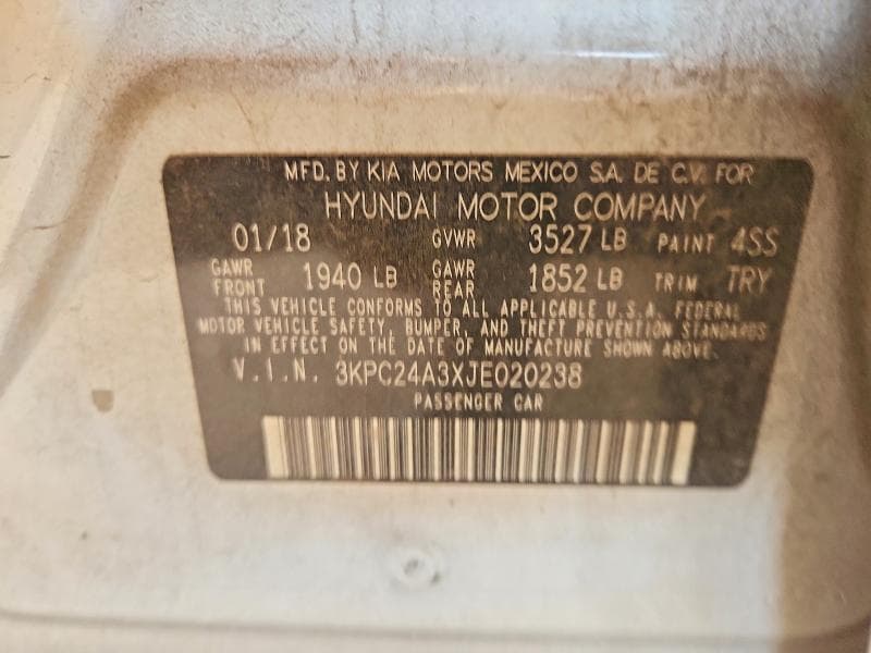2018 HYUNDAI ACCENT SE 12
