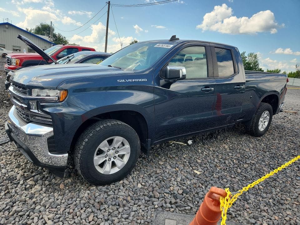2021 CHEVROLET SILVERADO K1500 LT - 1