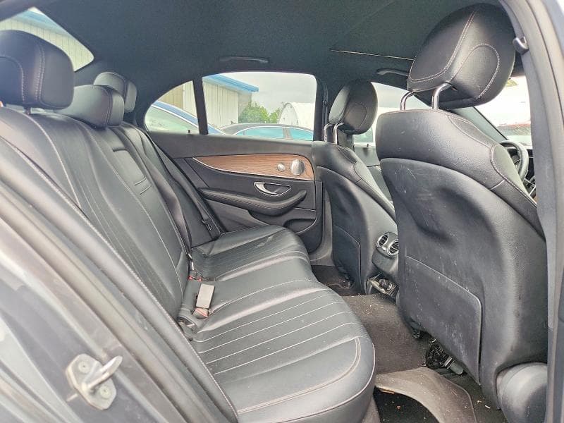2017 MERCEDES-BENZ E 300 4MATIC 10