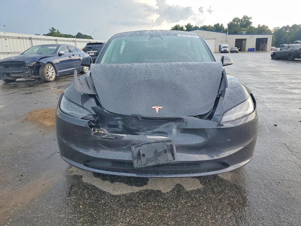 2025 TESLA MODEL 3 5