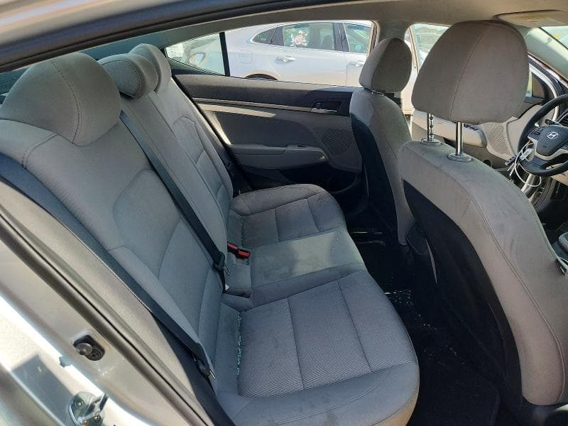 2017 HYUNDAI ELANTRA SE 10