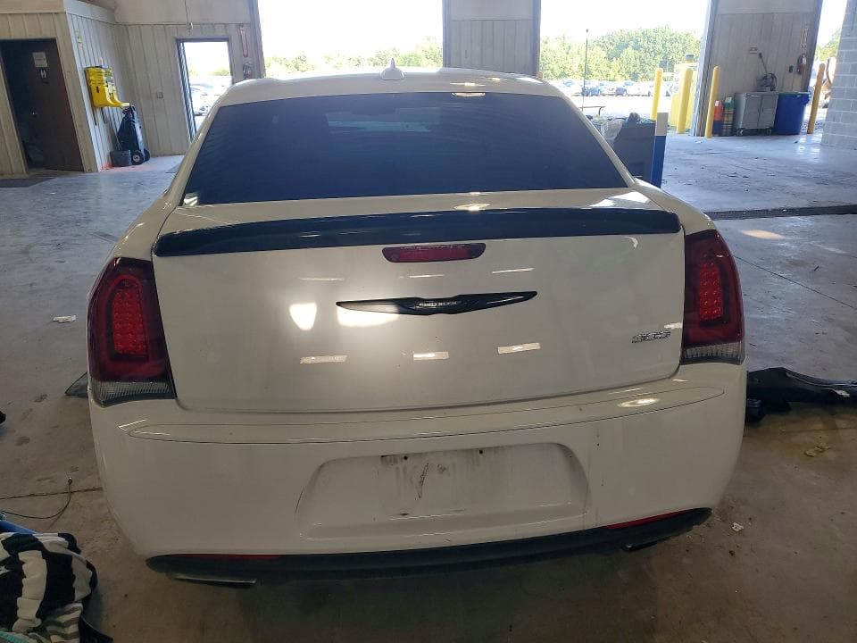 2019 CHRYSLER 300 TOURING 6