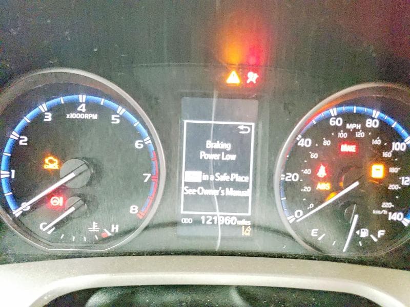 2017 TOYOTA RAV4 LE 9