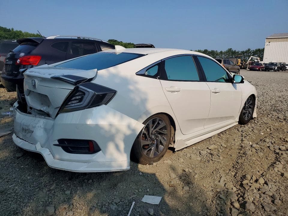 2018 HONDA CIVIC EX 3