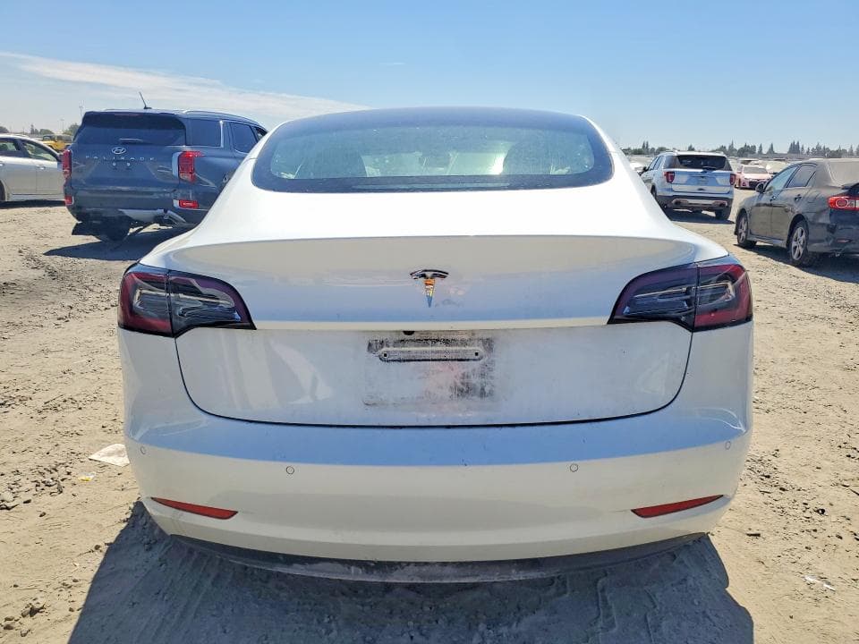 2020 TESLA MODEL 3 6