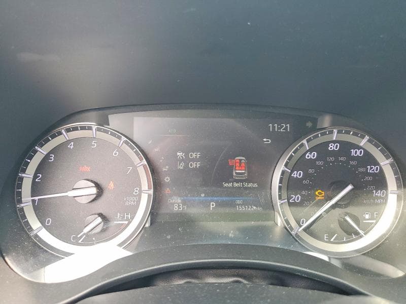 2022 TOYOTA HIGHLANDER XLE 9