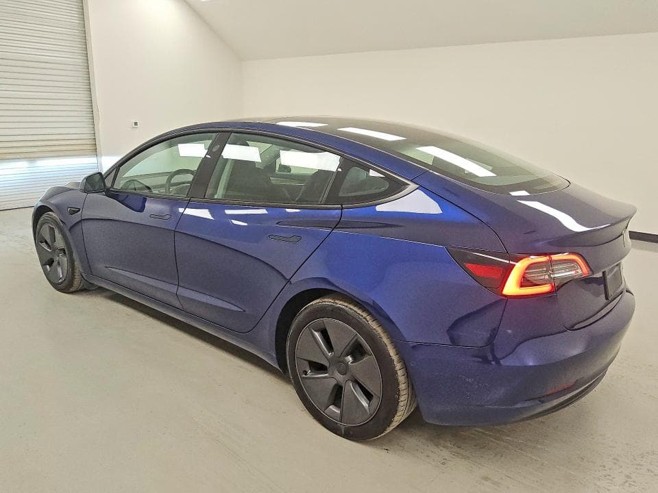 2022 TESLA MODEL 3 2