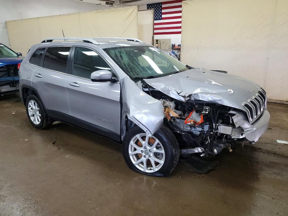 2018 JEEP CHEROKEE LATITUDE PLUS 4