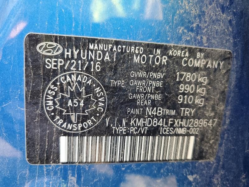 2017 HYUNDAI ELANTRA SE 12