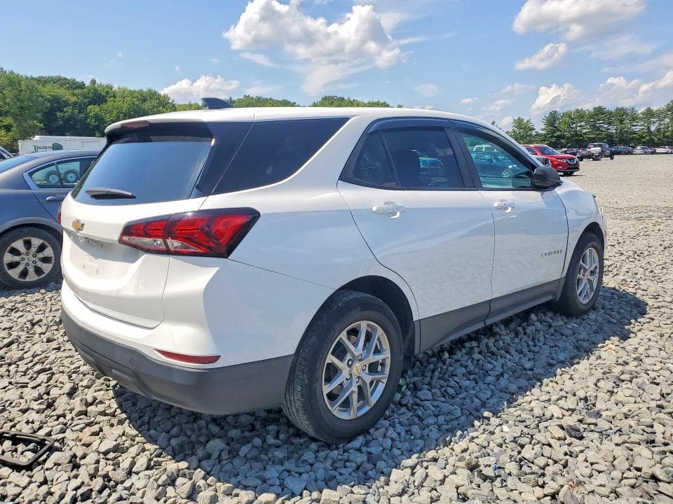 2022 CHEVROLET EQUINOX LS 3