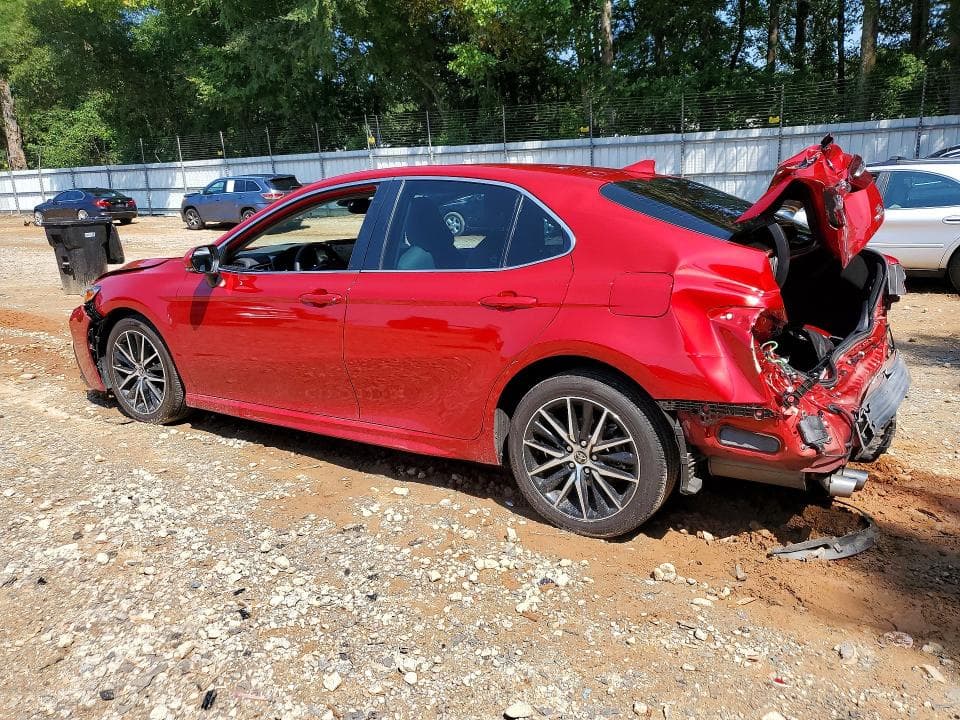2022 TOYOTA CAMRY HYBRID SE 2