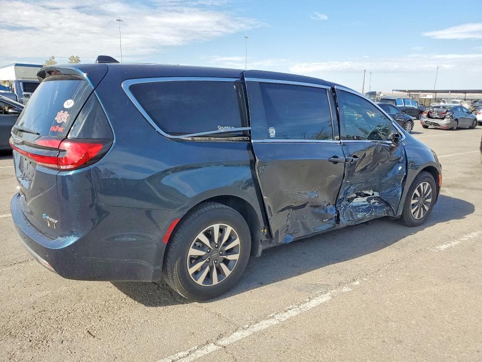2024 CHRYSLER PACIFICA HYBRID SELECT 3