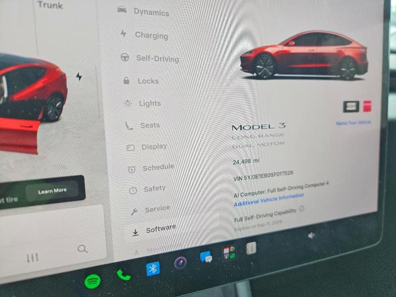 2025 TESLA MODEL 3 9